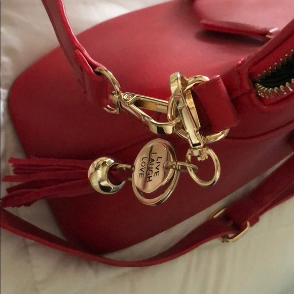 Red Elegant Purse - Picture 3 of 3